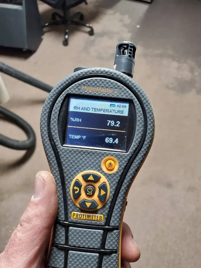 Moisture meter humidity assessment for Fire & Smoke Damage Restoration in Kailua-Kona